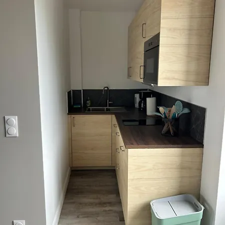 Appartement Trevieres 2Eme Etage Exterior photo