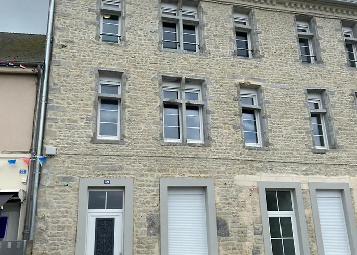 Appartement Trevieres 2Eme Etage