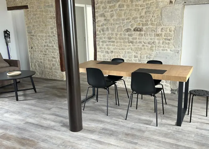 Appartement Trevieres 2Eme Etage