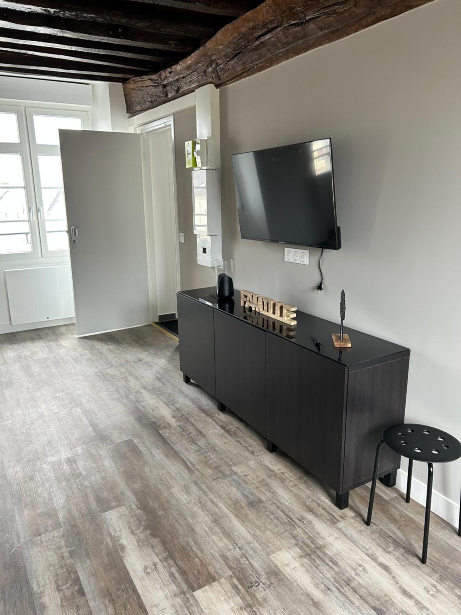 2eme Etage Apartment